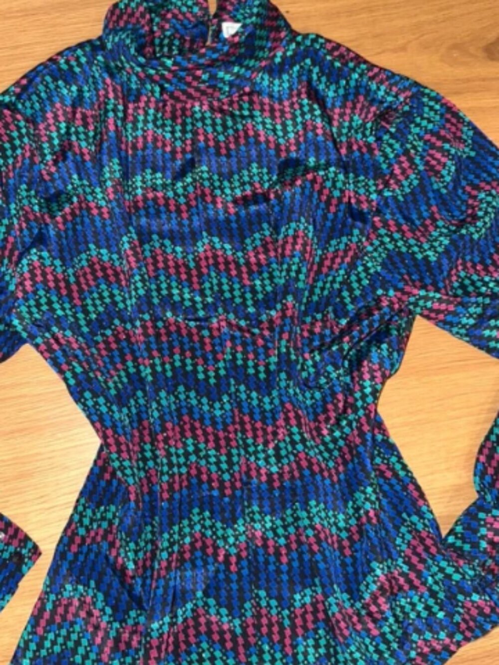 Vintage cute top size small